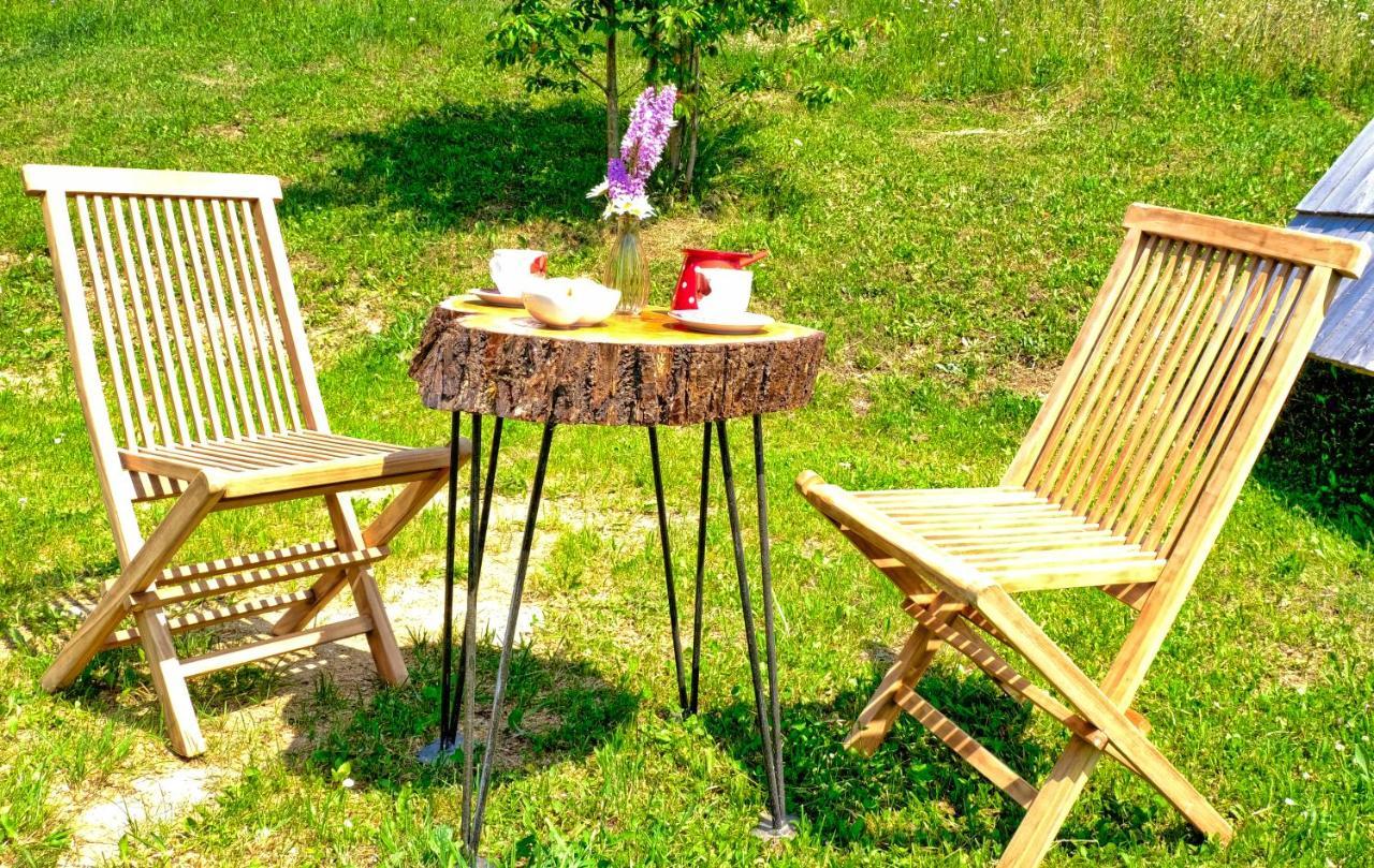 Glamping Brodej Hotel Vitanje Buitenkant foto