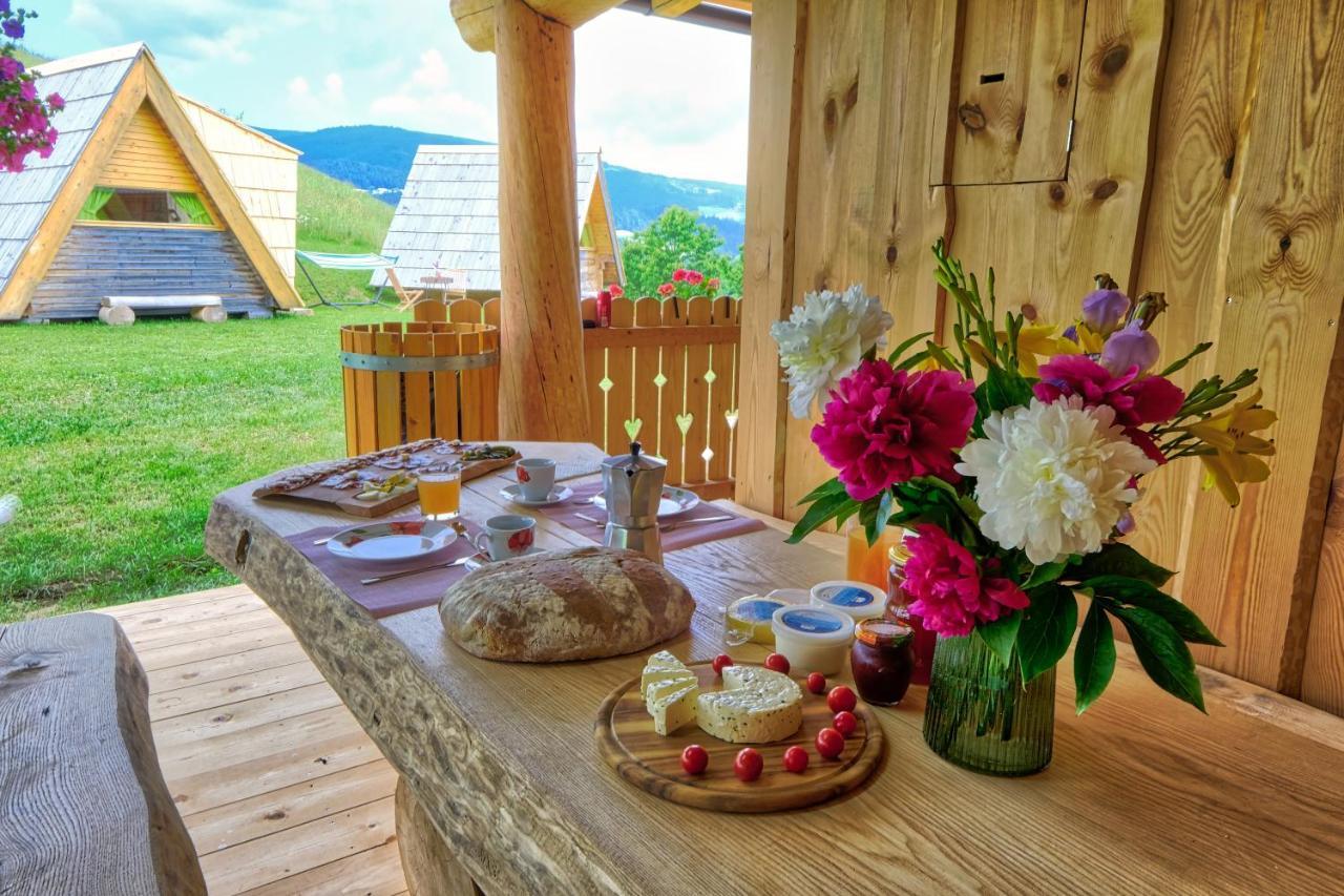 Glamping Brodej Hotel Vitanje Buitenkant foto