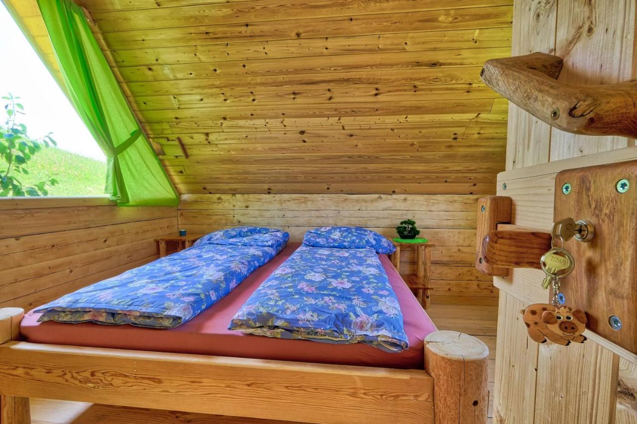 Glamping Brodej Hotel Vitanje Buitenkant foto