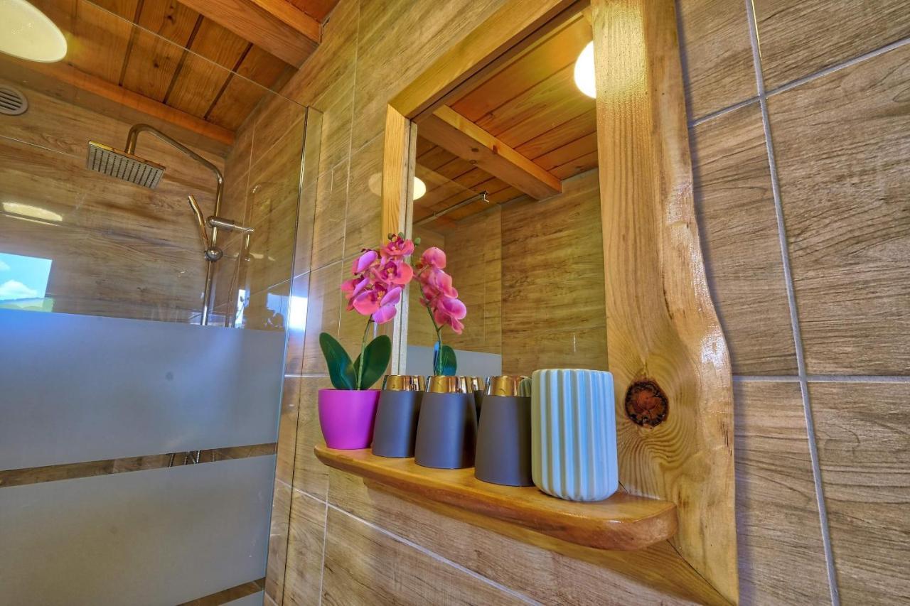 Glamping Brodej Hotel Vitanje Buitenkant foto
