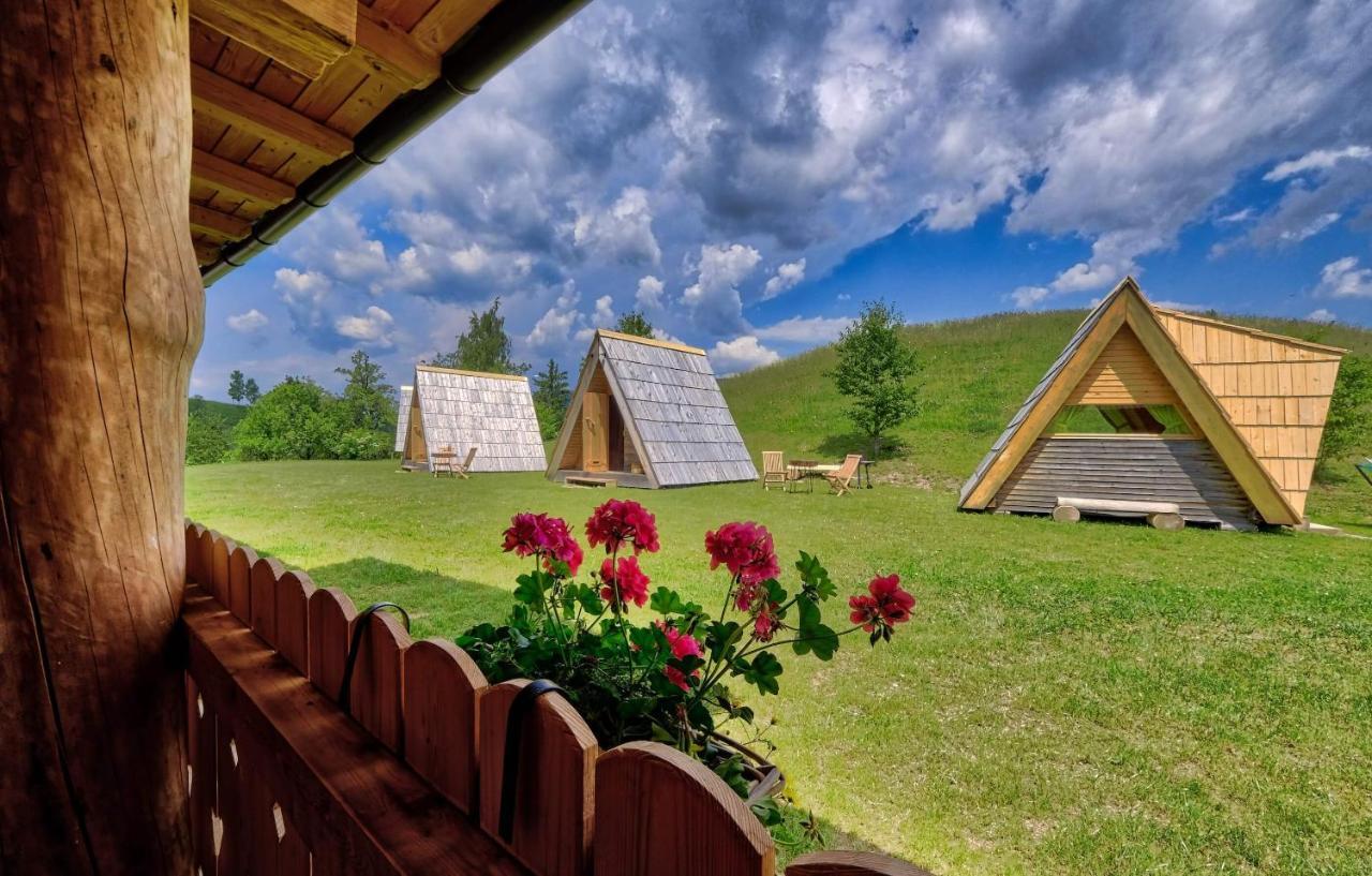 Glamping Brodej Hotel Vitanje Buitenkant foto